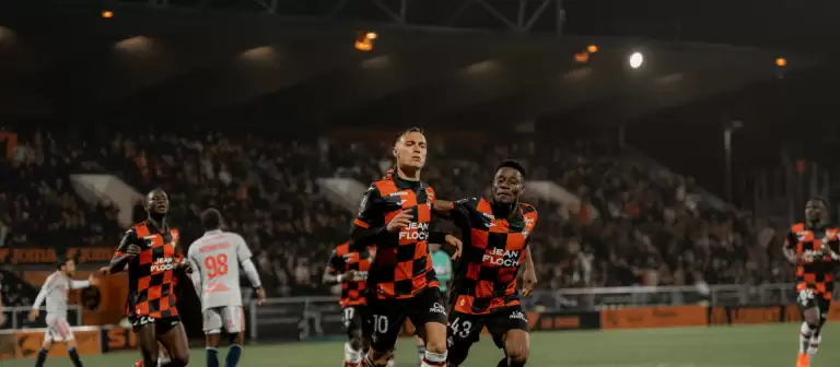 洛里昂足球俱乐部——里昂奥林匹克（1-0）：比赛总结