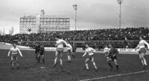 洛里昂FC的黄金十年：从职业化首秀到两度冲击法甲，一段鲜为人知的法乙传奇–洛里恩特粉丝站