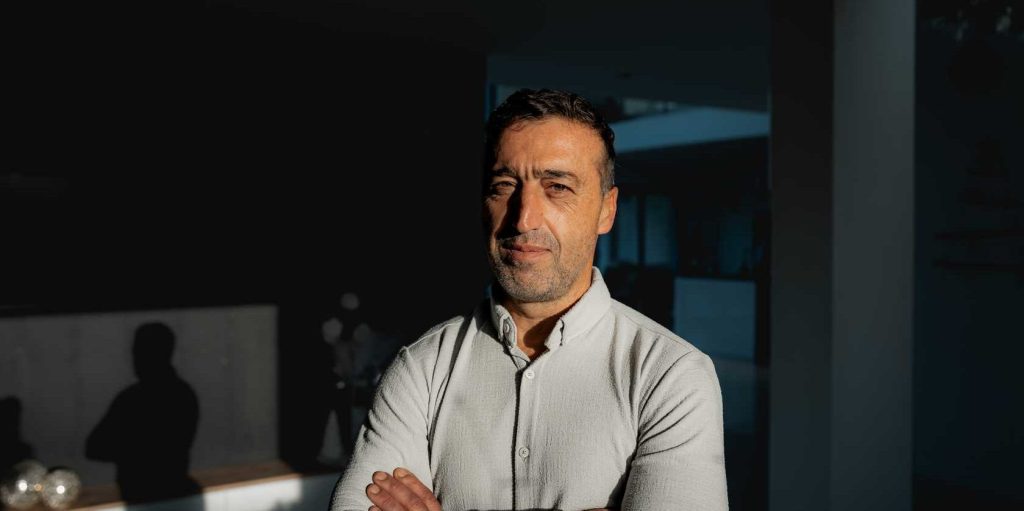 谁懂啊!前法甲球员退役后逆袭成建筑公司老板,专访揭秘足球生涯如何为创业铺路–洛里恩特 谁懂啊!前法甲球员退役后逆袭成建筑公司老板,专访揭秘足球生涯如何为创业铺路–洛里恩特