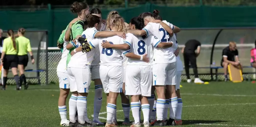 本周末双线作战！洛里昂女足主场出击，青年军客场征战，精彩对决不容错过！–洛里恩特